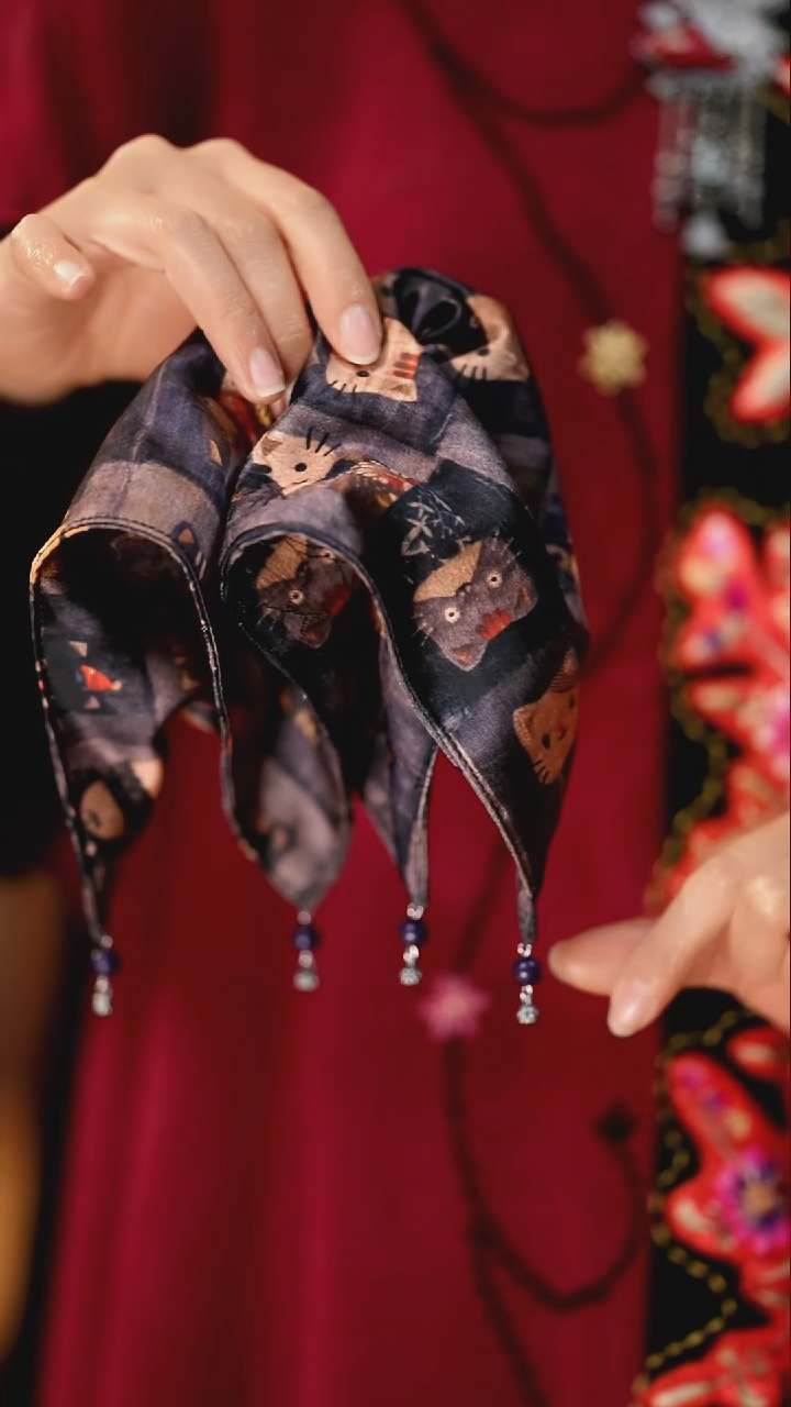 刺绣私人定制苗族手工S940