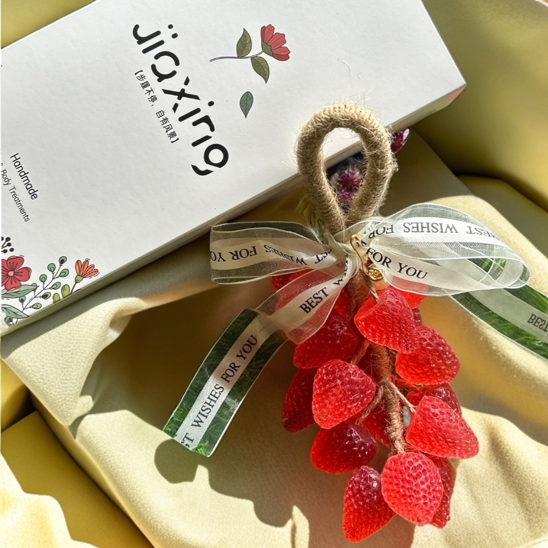 水晶草莓香皂整串纯手工香薰精油皂洗手持久留香高颜值精油皂肥皂