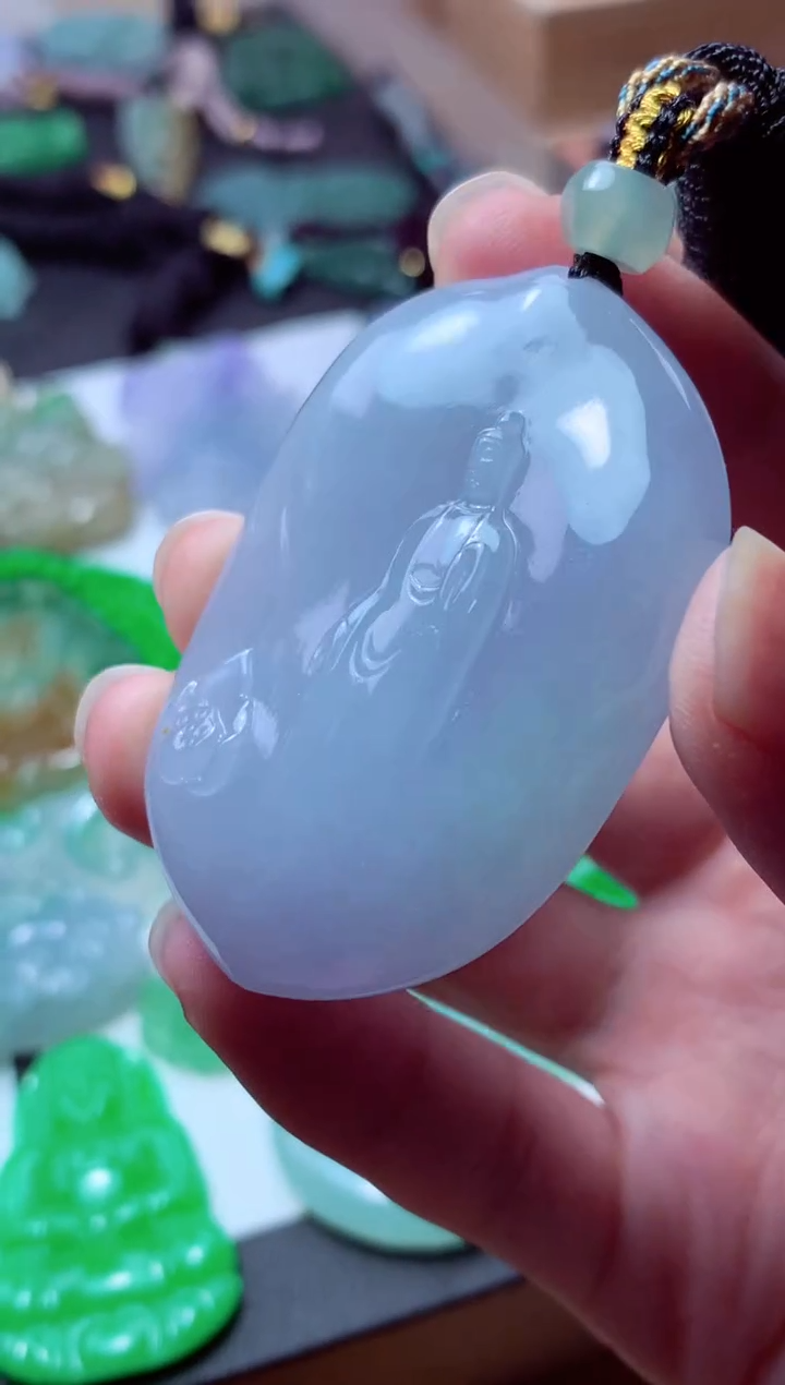 翡翠未镶嵌颈饰天然翡翠A货