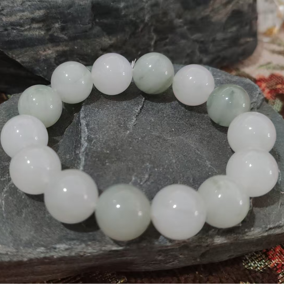 SH0635金丝玉石英岩玉手串