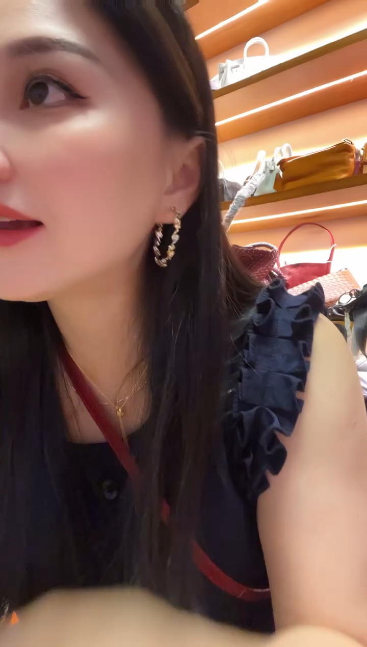 黄牛皮（革）高端时尚饰品耳环