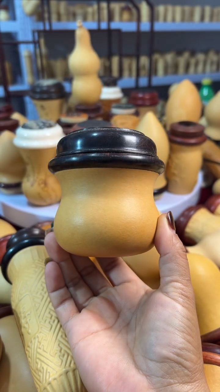 辛***元葫芦鸣虫葫芦啊啊啊啊啊啊