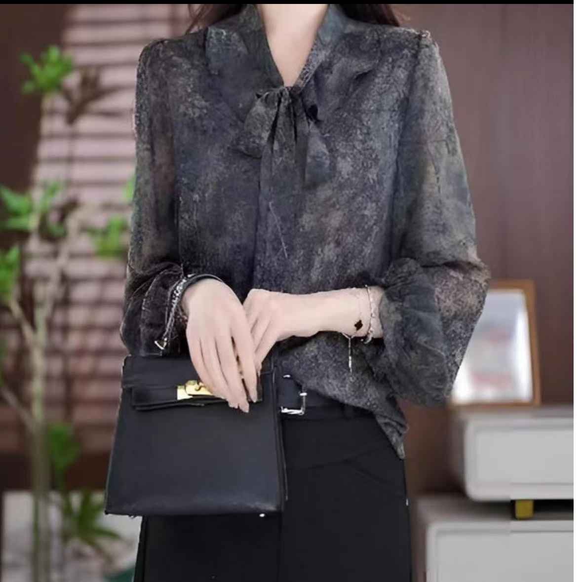 2025新款百搭时尚气质宽松减龄上衣