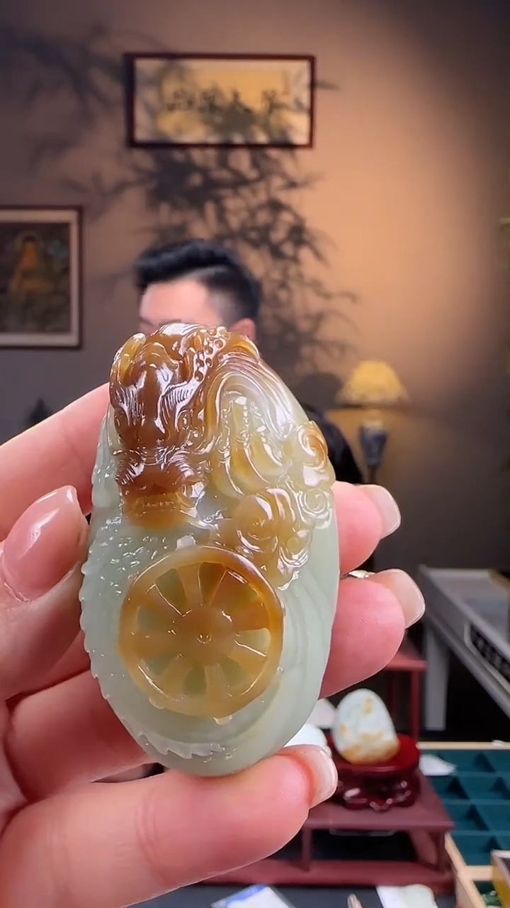 【闪购商品】和田玉吊坠未镶嵌糖玉龙c3531