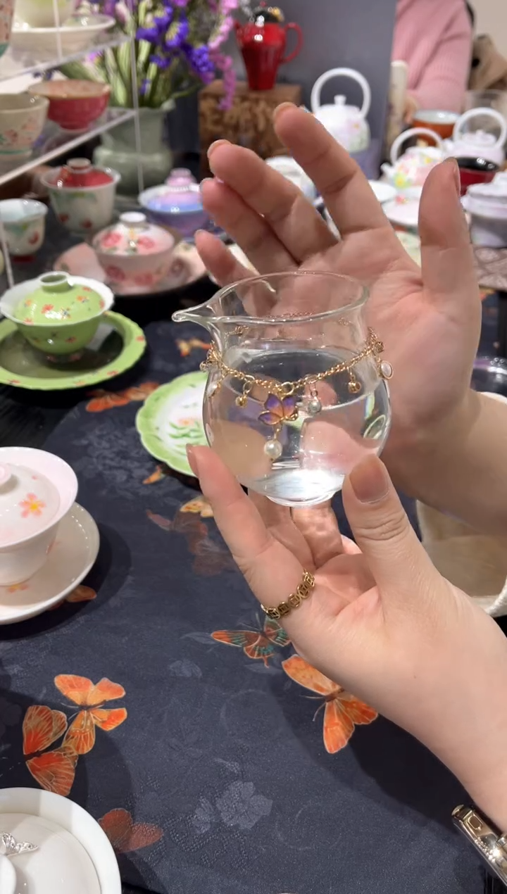 【闪购商品】公杯加链子哈哈哈哈哈