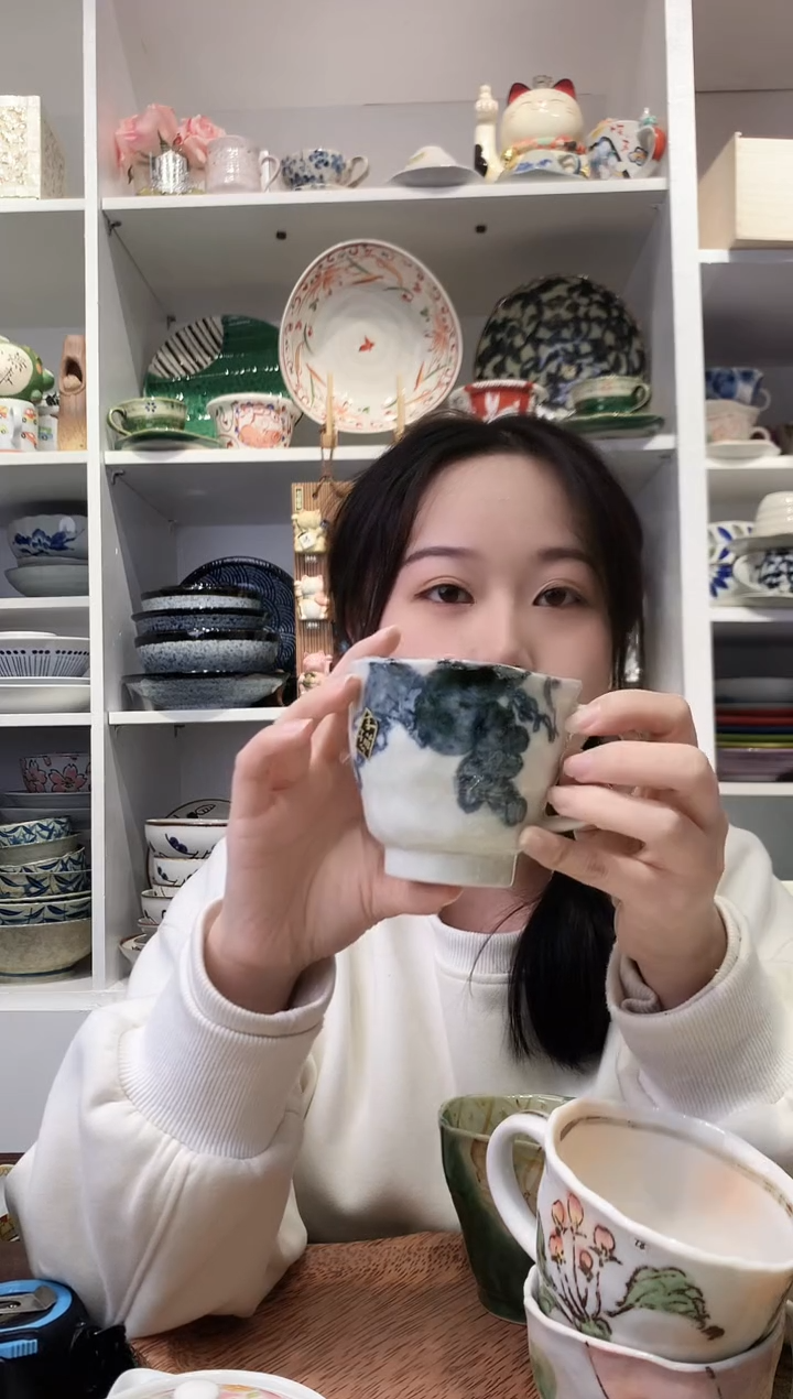 陶瓷bloom粗陶手绘山葡萄马克杯