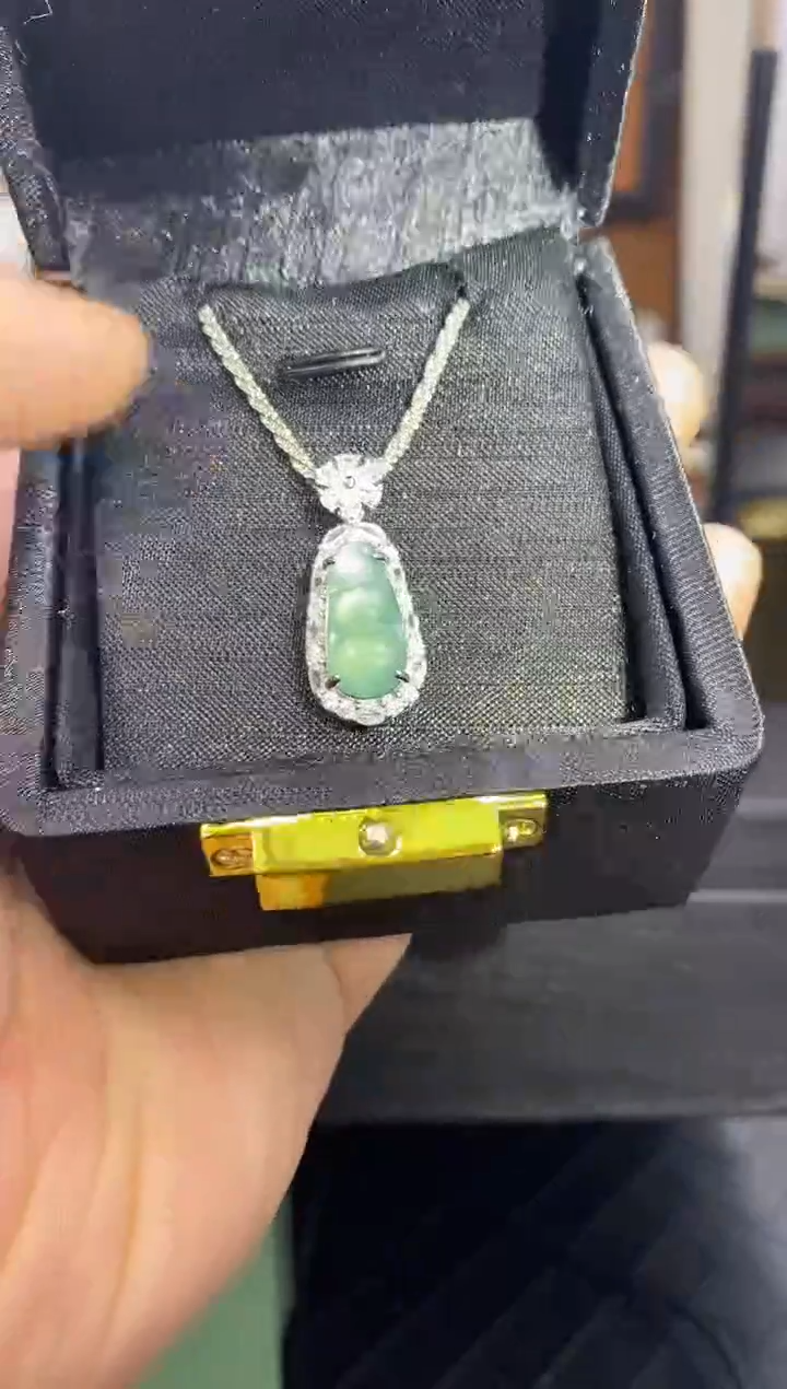 吊坠(不含链)未镶嵌翡翠翡翠福豆吊坠