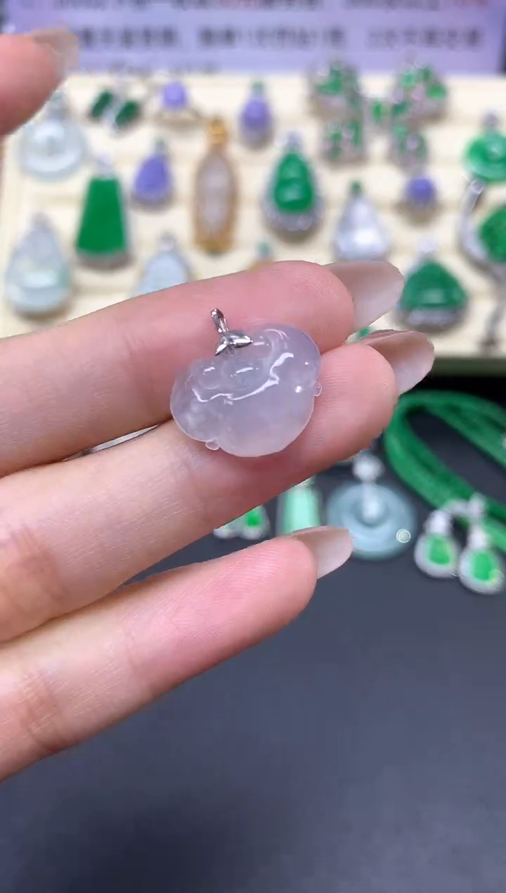 【闪购商品】翡翠吊坠(不含链)18K金镶嵌吊坠|550+55