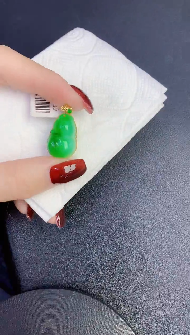 颈饰18K金镶嵌翡翠缅甸天然翡翠A货