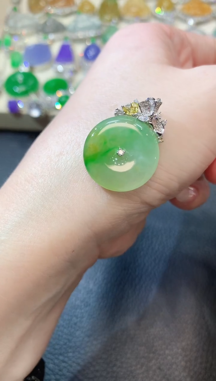 翡翠18K金镶嵌吊坠(不含链)D4 