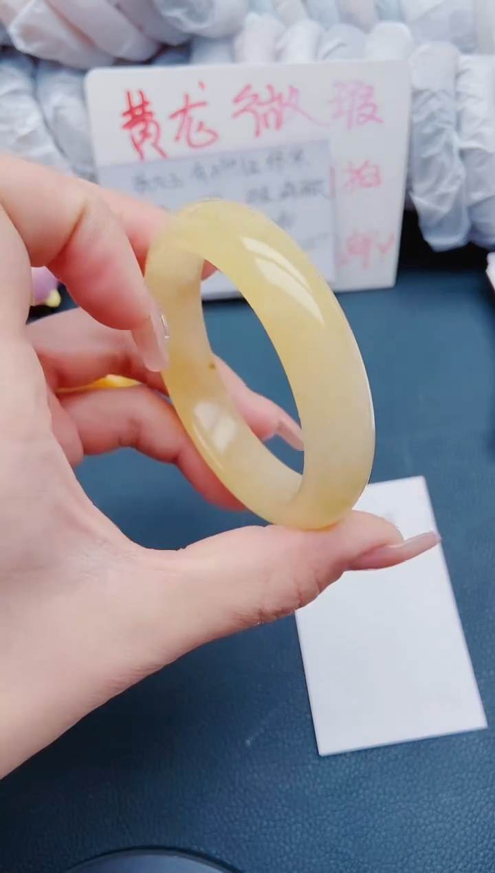 【闪购商品】石英质玉手镯未镶嵌M54-55-56