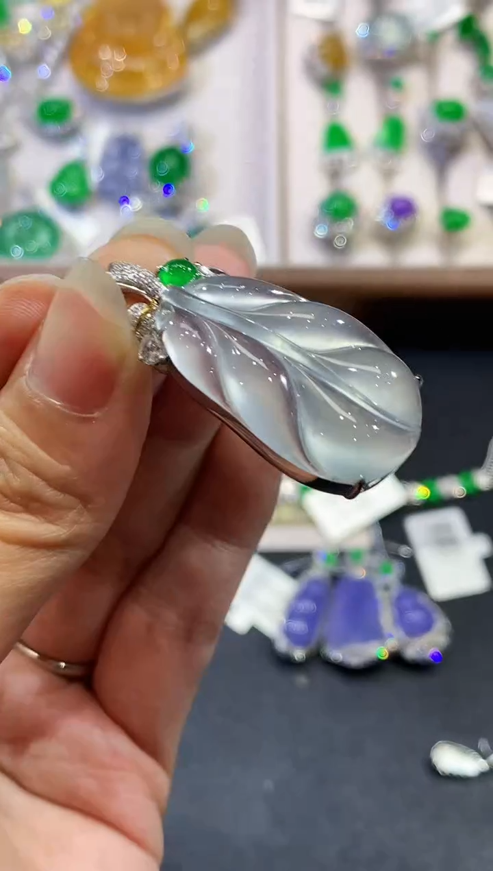 【闪购商品】翡翠18K金镶嵌吊坠(不含链)CM13855