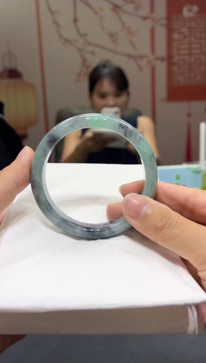 翡翠手镯未镶嵌00008430