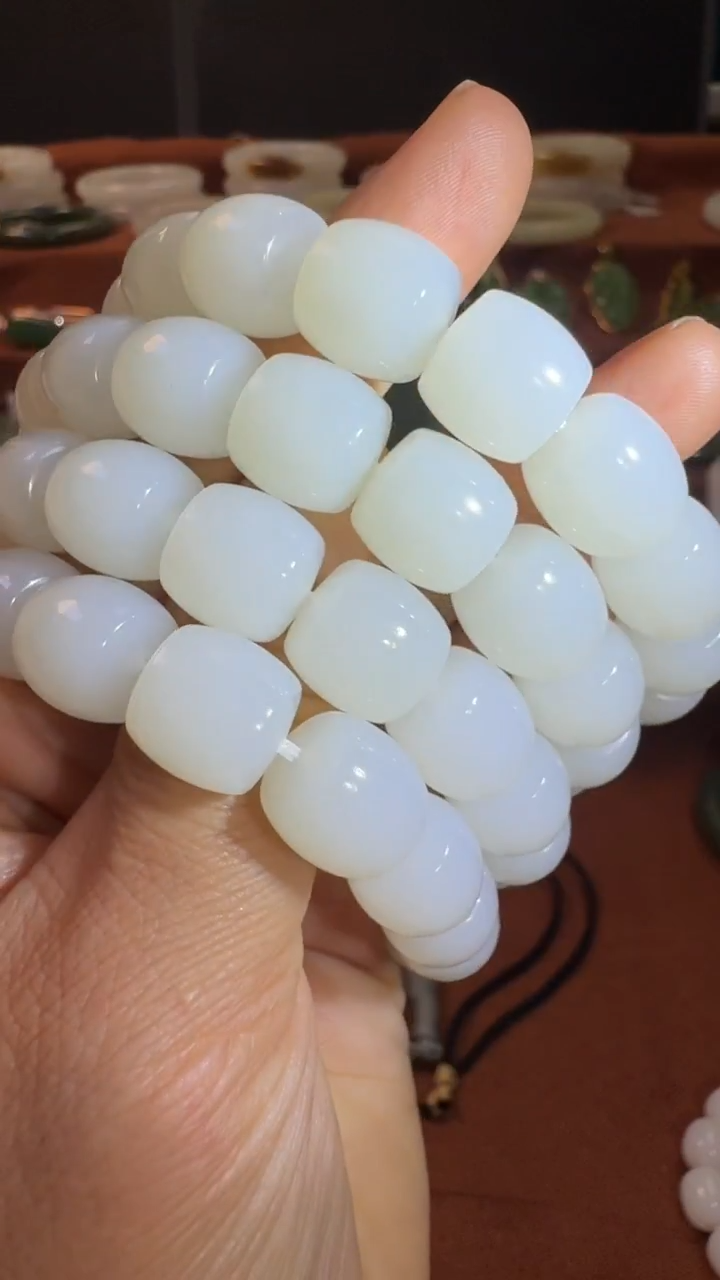 未镶嵌手串和田玉手串拍一发一