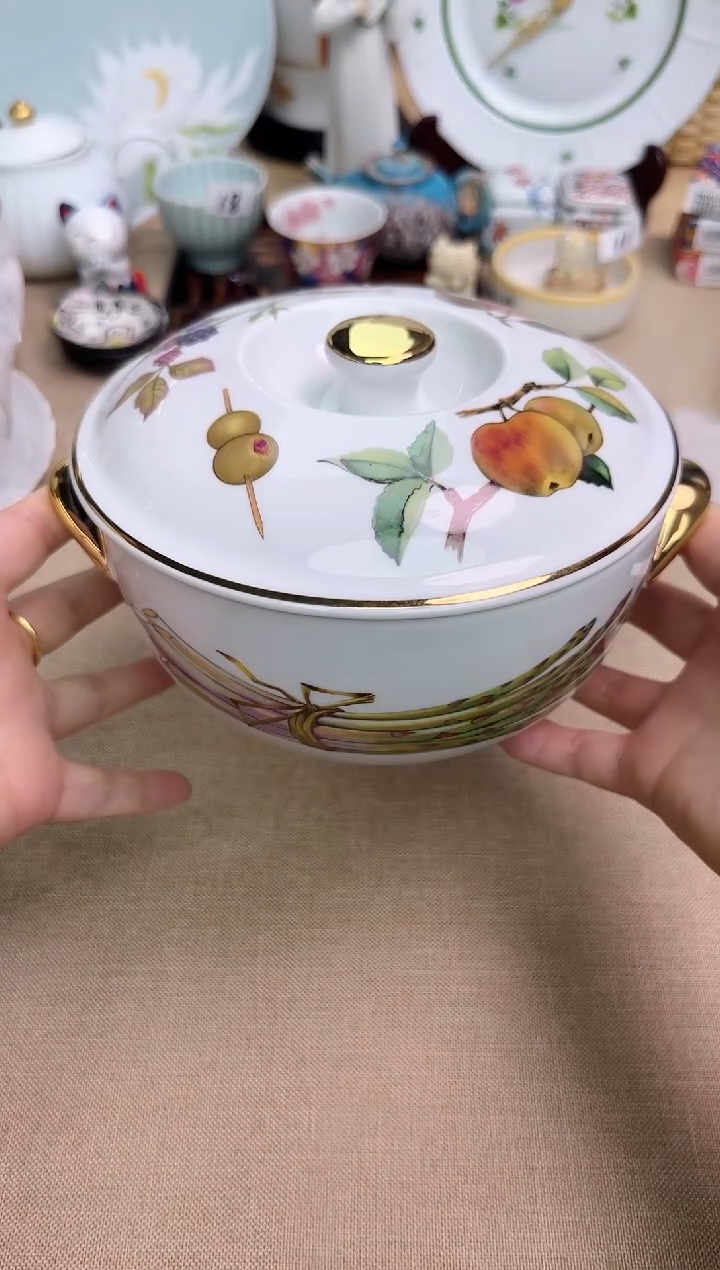 瓷片辰辰的瓷器好看到爆炸