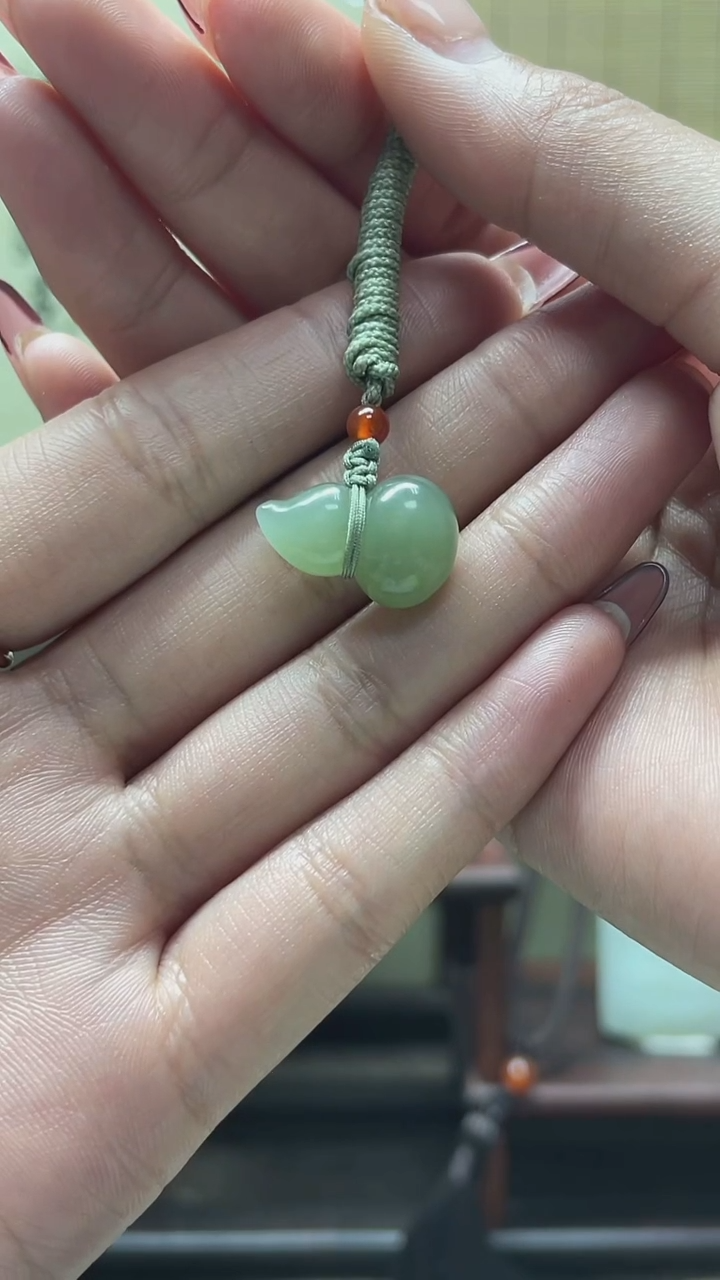 【闪购商品】和田玉颈饰未镶嵌和田玉葫芦吊坠多人