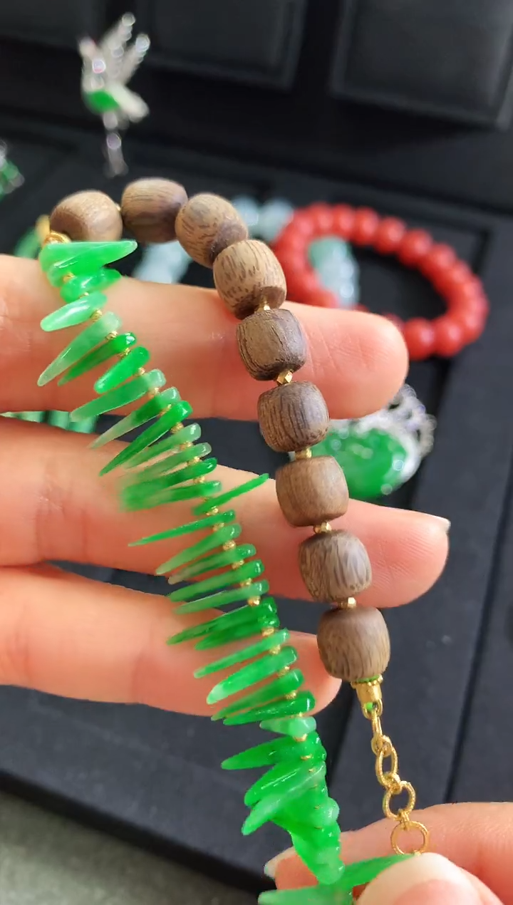 【闪购商品】翡翠手链18K金镶嵌手链