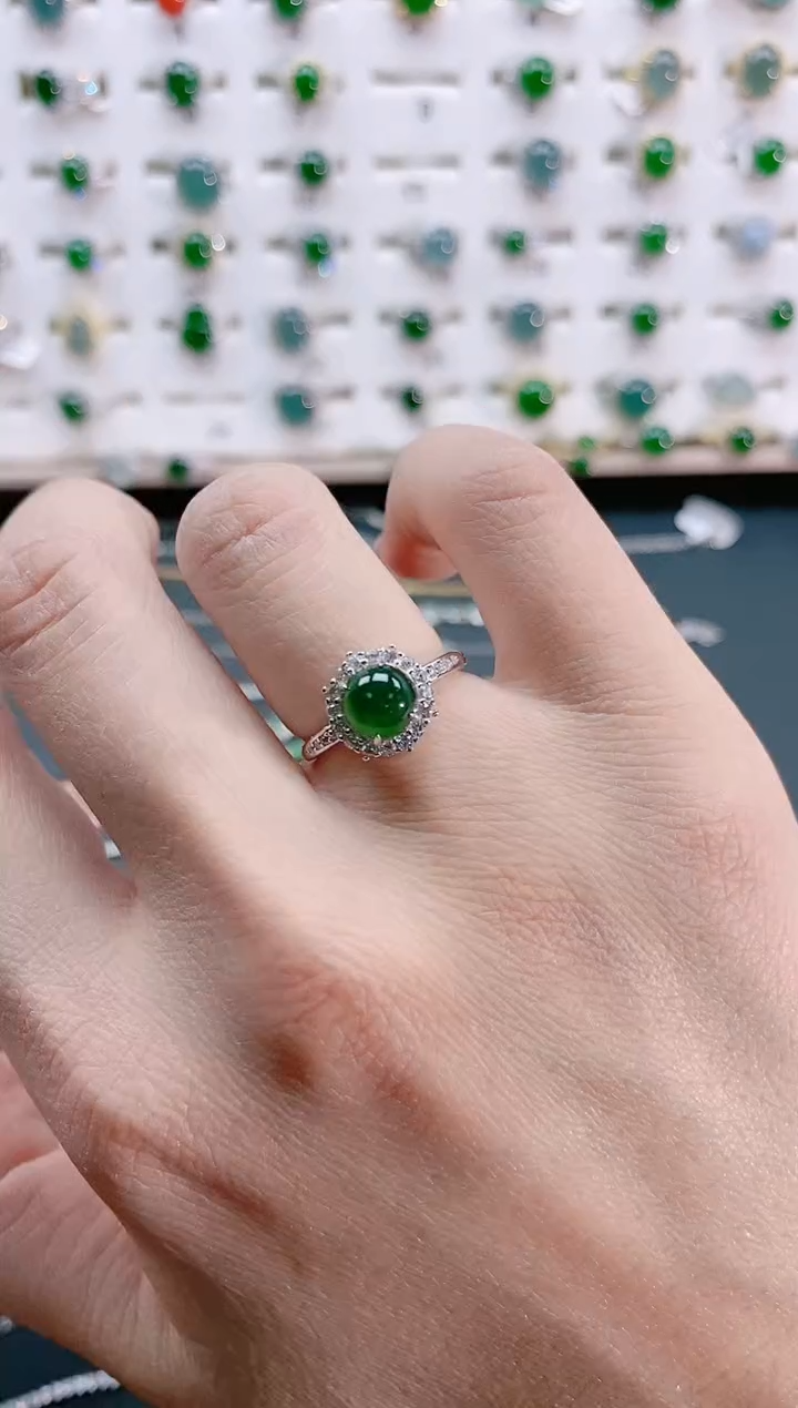 【闪购商品】翡翠戒指银S925镶嵌天然翡翠