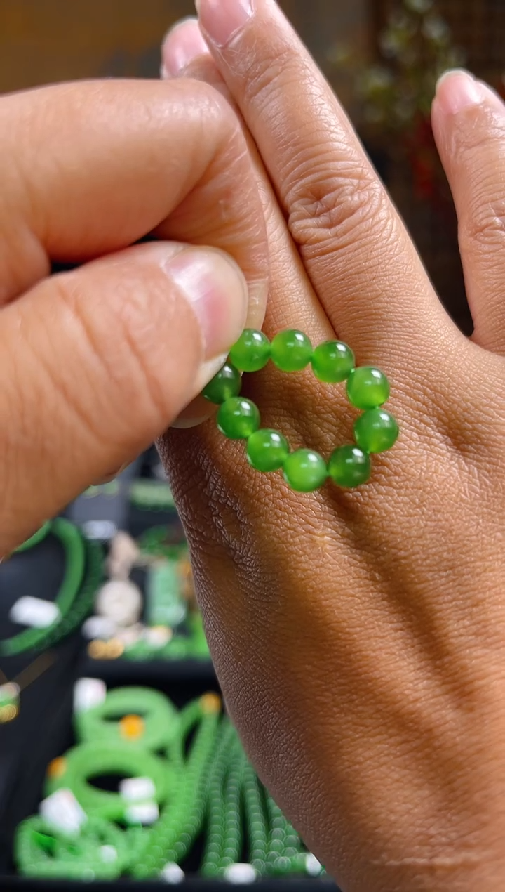 【闪购商品】和田玉（碧玉）单珠未镶嵌±6mm 甜阳绿珠子10颗