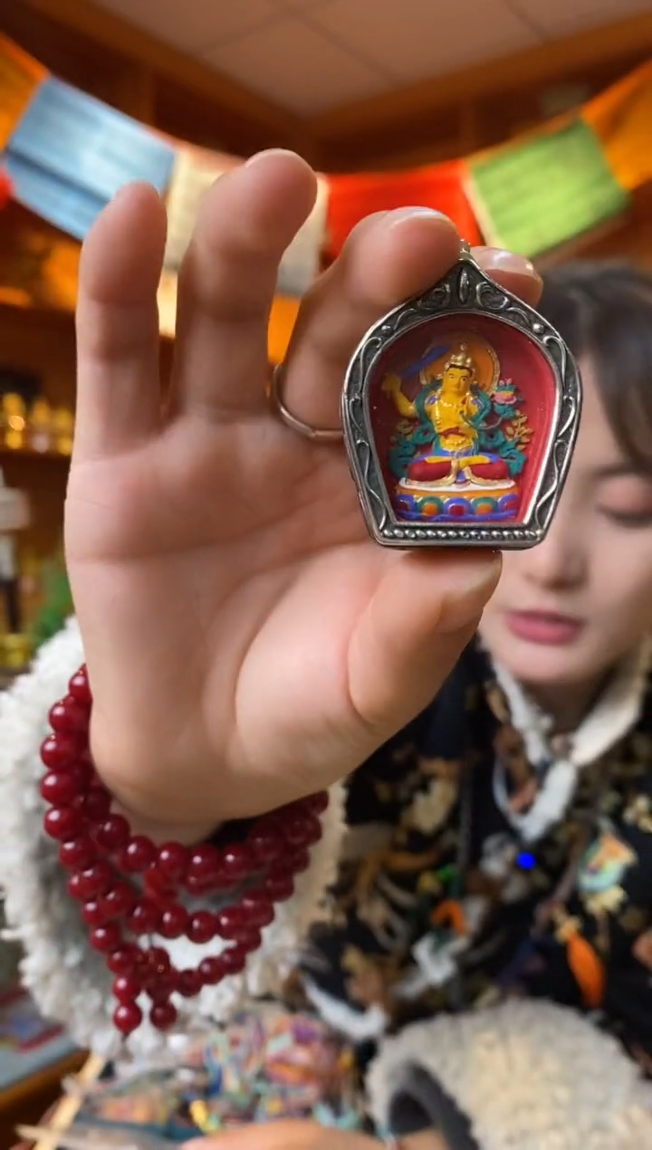 【闪购商品】泥塑文殊-与实物略有差异介意者慎拍