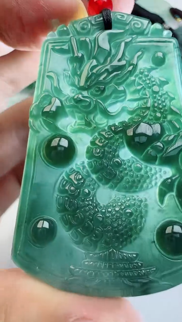 【闪购商品】翡翠颈饰未镶嵌11111111111