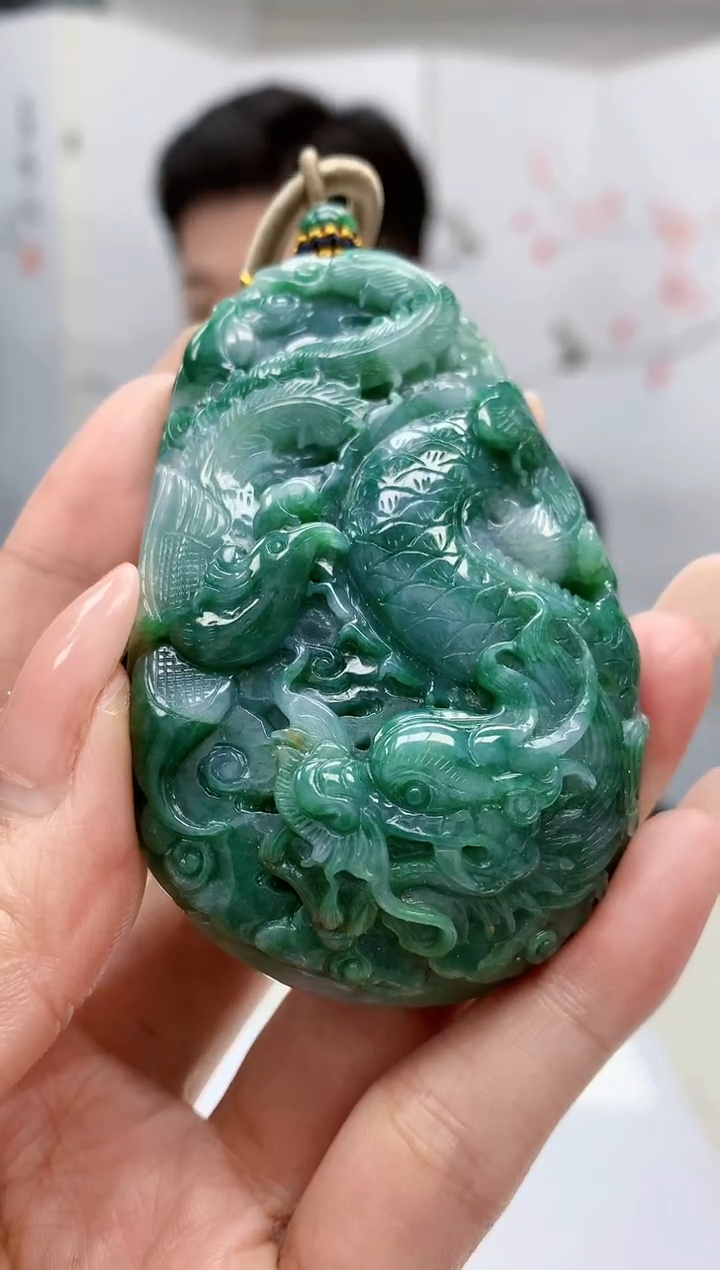 【闪购商品】定制翡翠未镶嵌4917MM-毛货挂件109