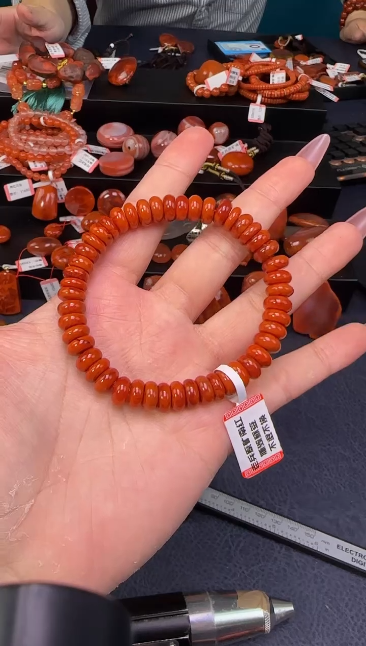 【闪购商品】南红玛瑙手链未镶嵌原矿无优化9m算盘珠多样性发1
