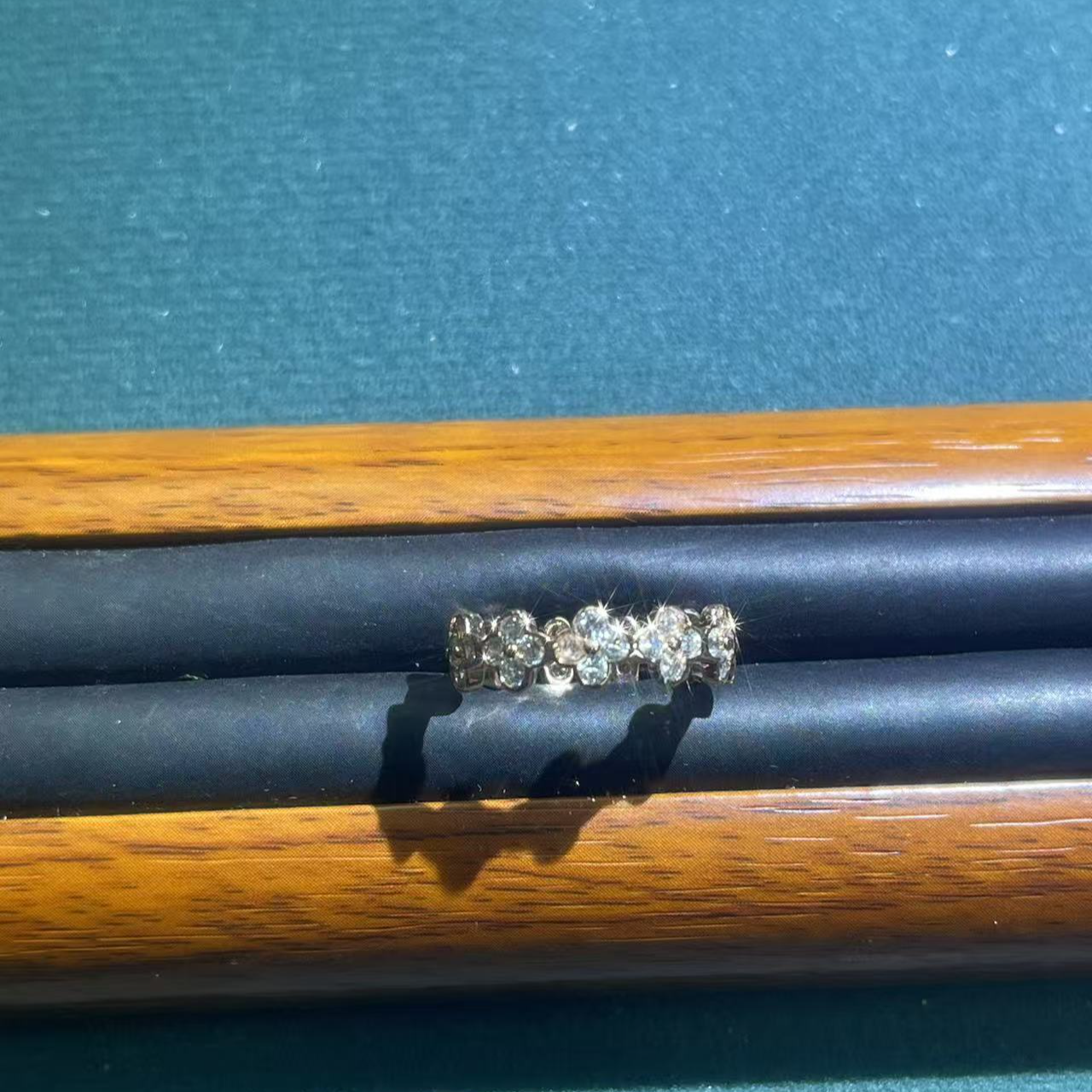 s8708玫色四叶草戒指多样性发货