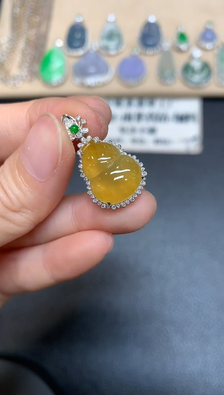 【闪购商品】翡翠吊坠(不含链)18K金镶嵌【无服务费