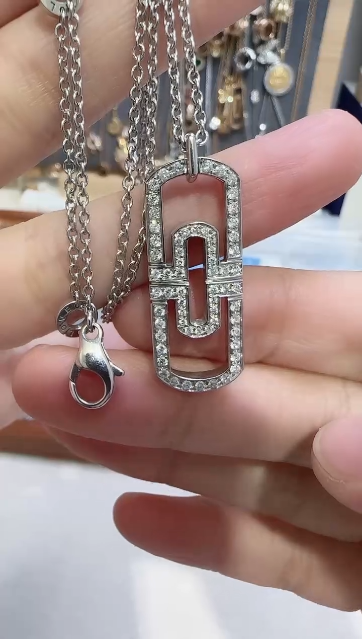 【闪购商品】天然钻石套链18K金镶嵌多样性发货发其一