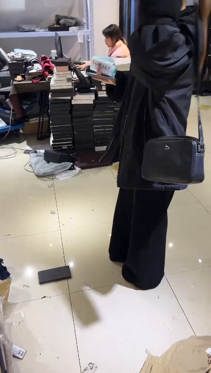 头层牛皮365品牌男包清货中（不要卡单，理性消费）