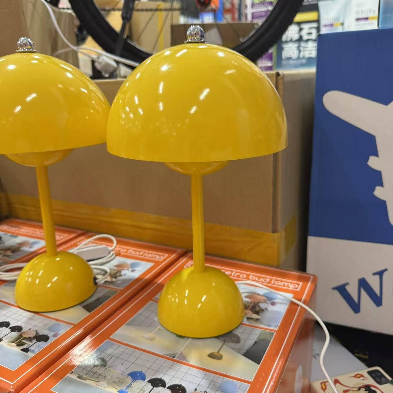 台灯颜色款式随机发cz