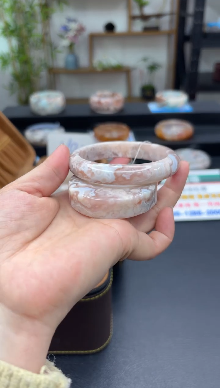 【闪购商品】石英质玉手镯未镶嵌C792(57圈赠送镯心)