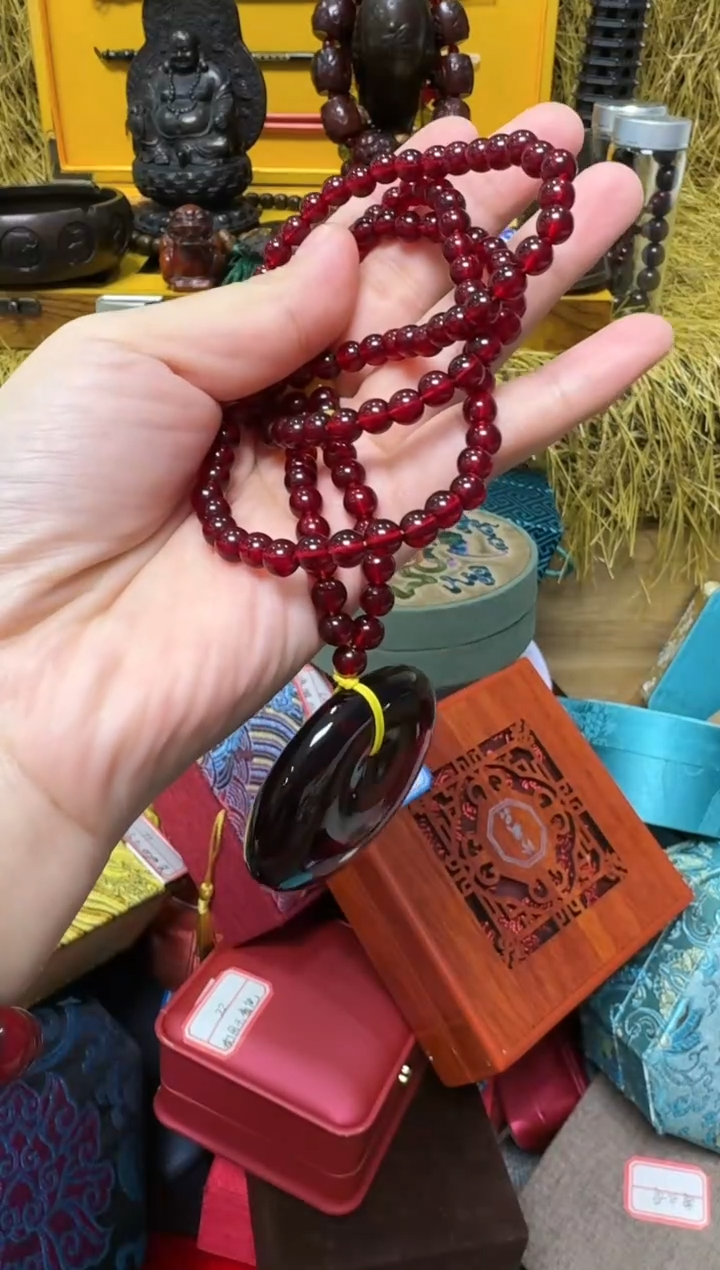 【闪购商品】琥珀颈饰未镶嵌专属链接