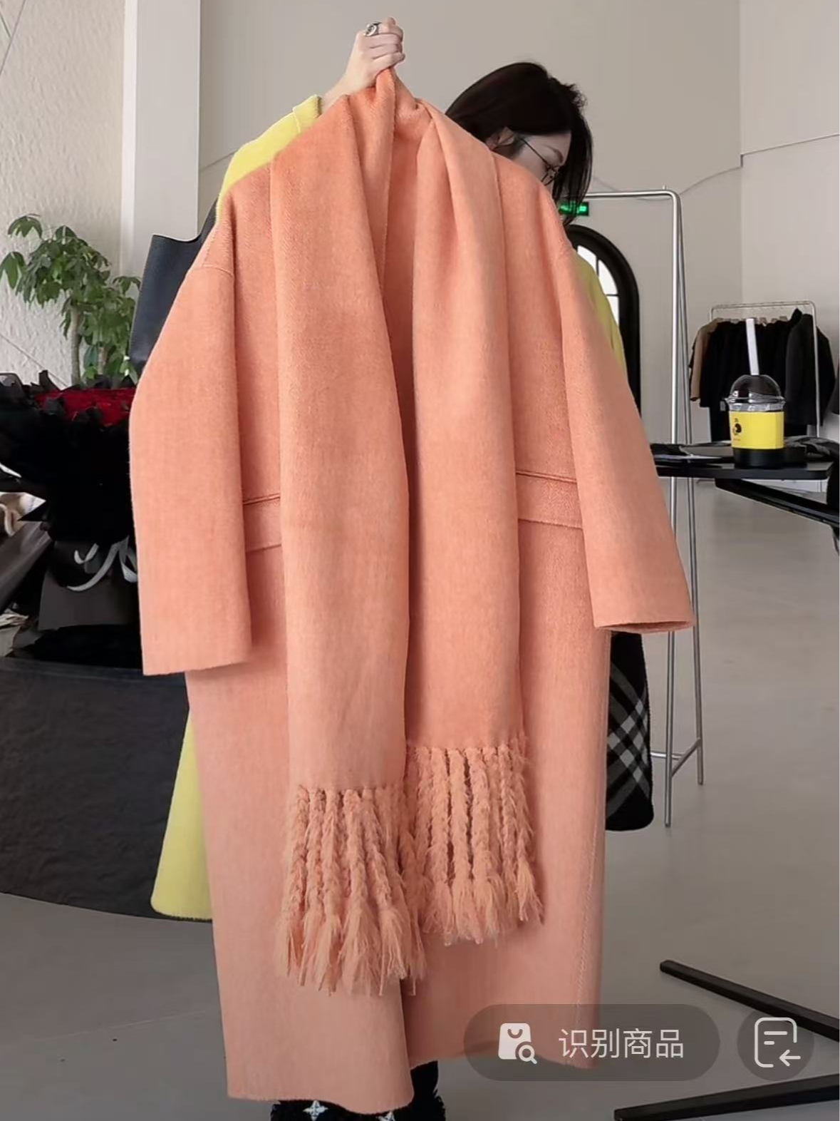 时尚气质经典百搭女长款秋冬保暖大衣