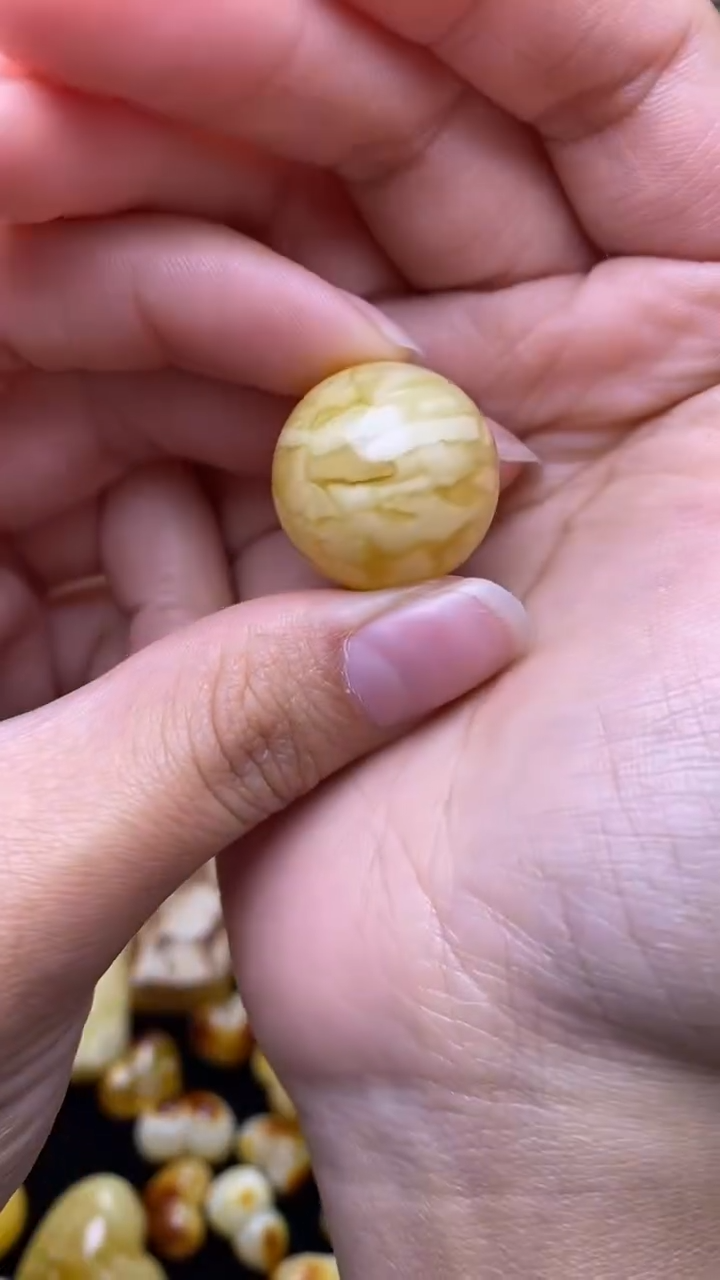 裸石蜜蜡未镶嵌葵.75