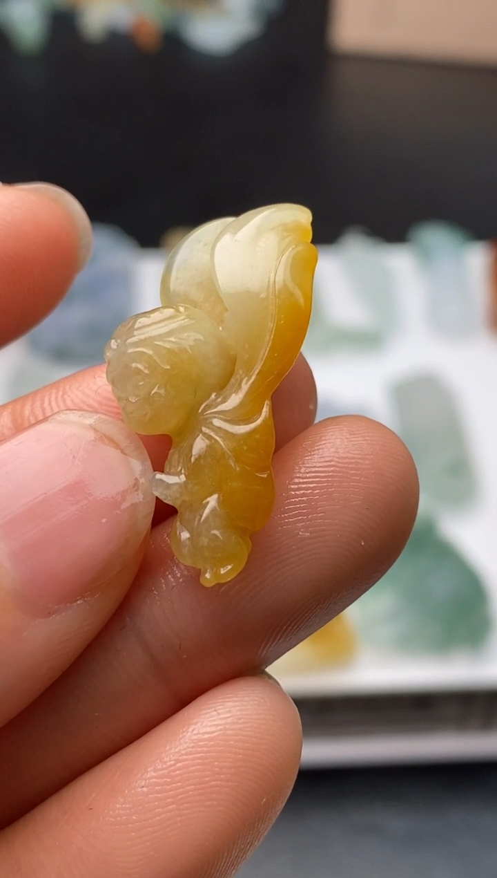 【闪购商品】定制翡翠未镶嵌翡翠毛货~