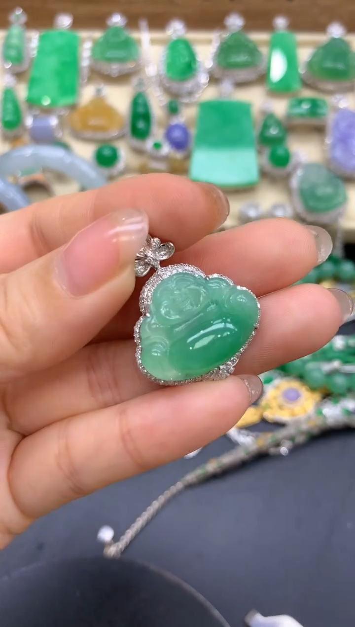 【闪购商品】翡翠颈饰18K金镶嵌437-中国好珍宝