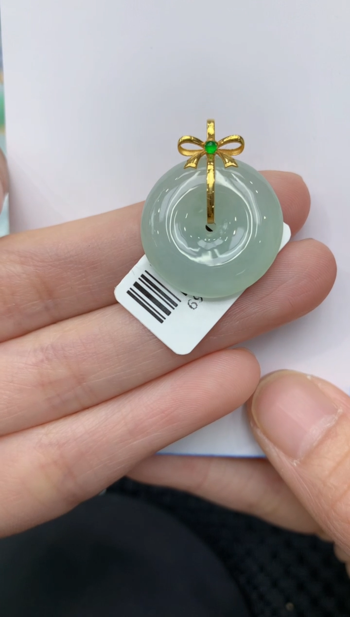 【闪购商品】翡翠颈饰18K金镶嵌11111111