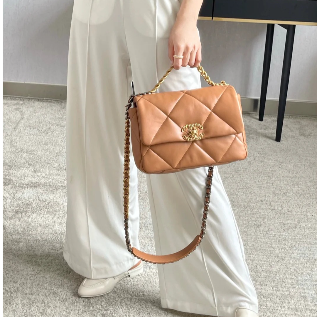 99新 Chanel/香奈儿 小花Jerry19BAG 口盖包 中号 30cm 焦糖色