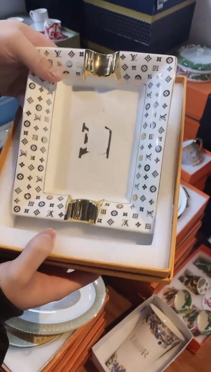 【闪购商品】杯全场正品，京东包邮