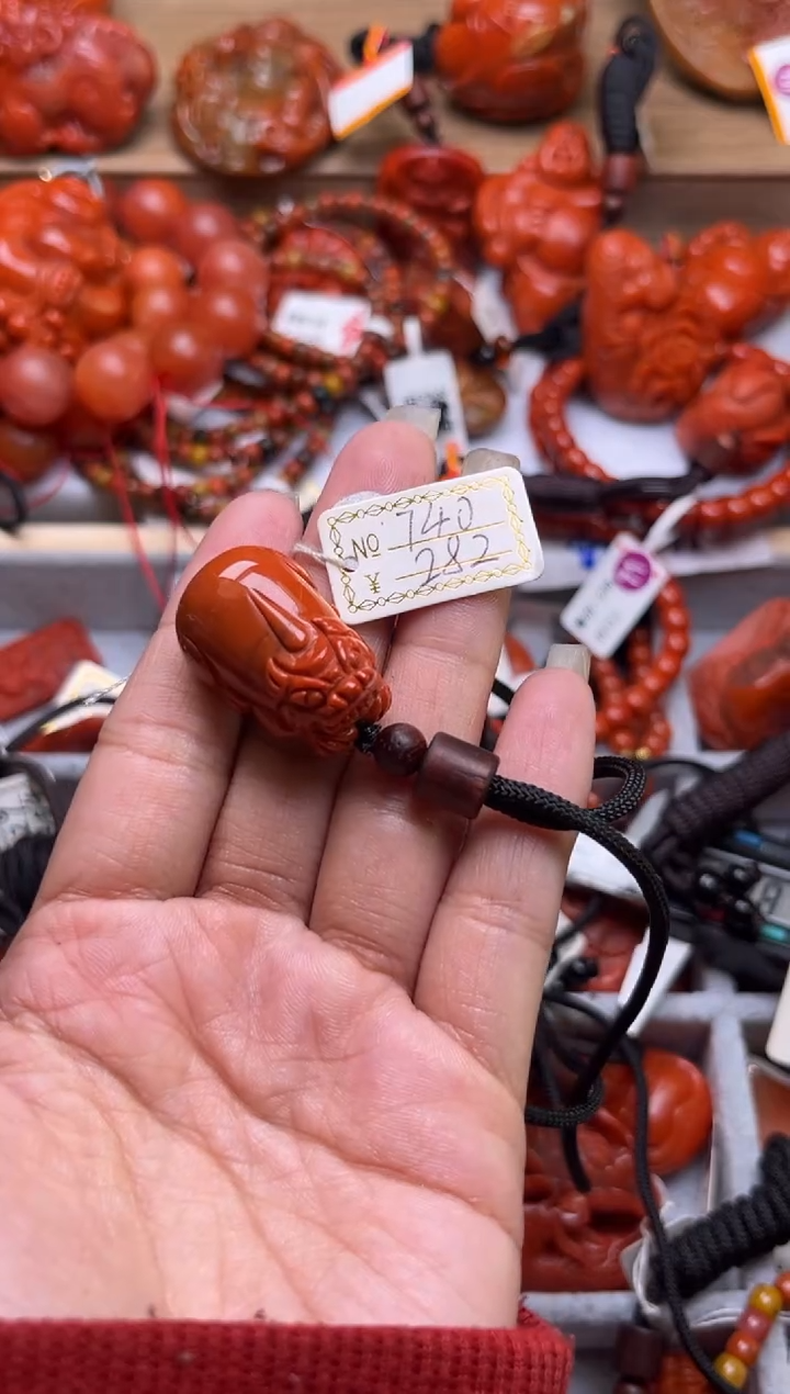 【闪购商品】南红玛瑙珠宝奇石未镶嵌740