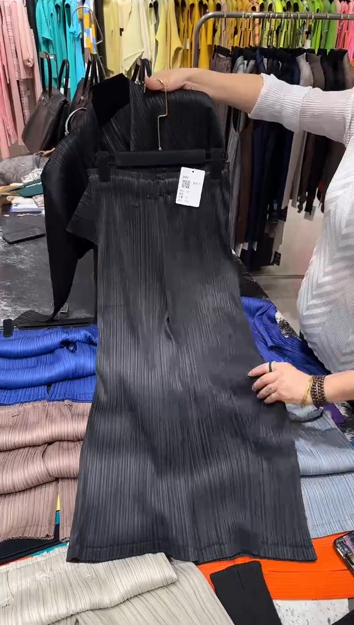 手****23094黑色裤子