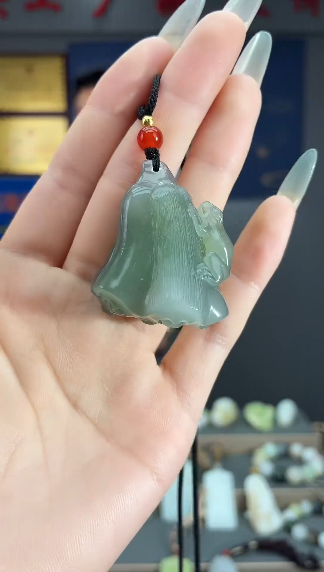 颈饰未镶嵌和田玉1