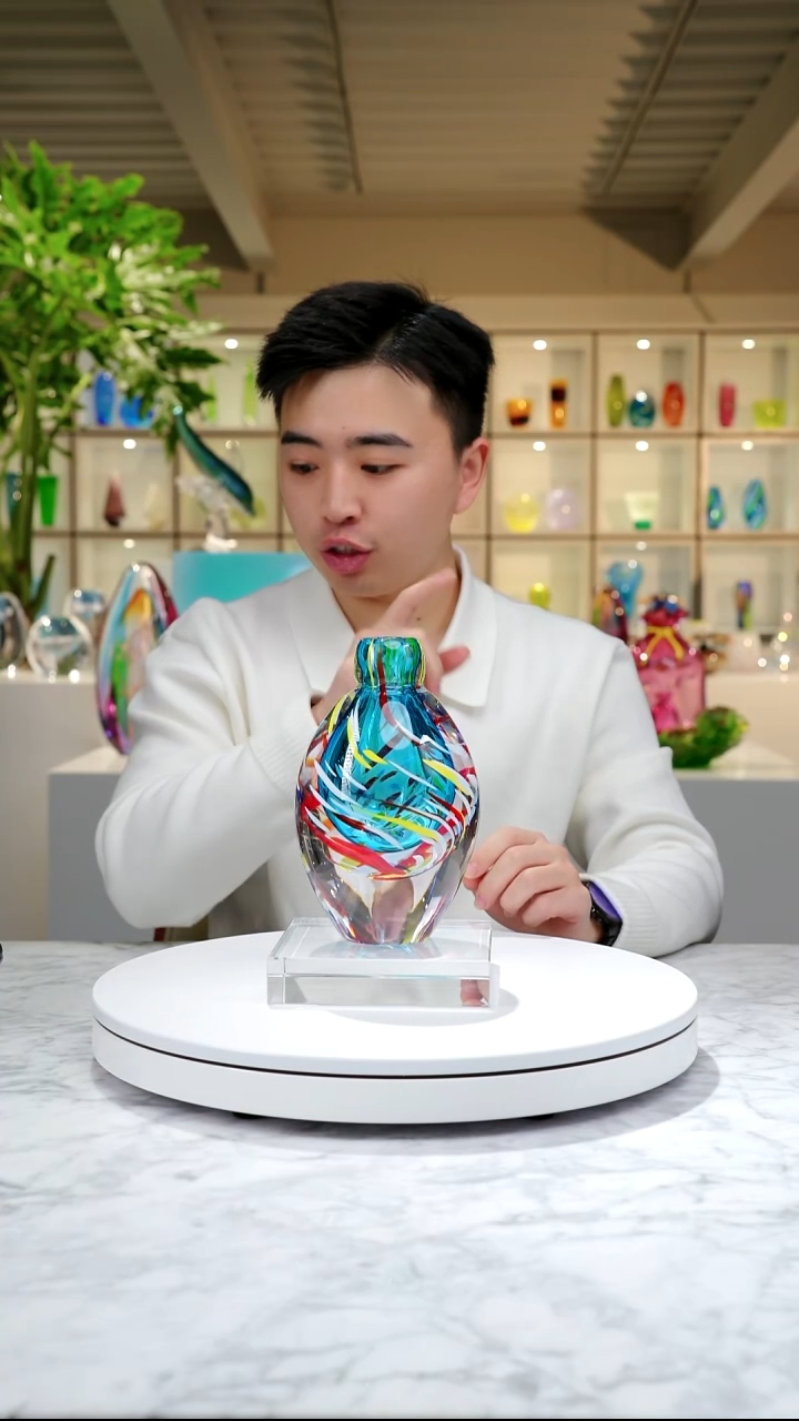 摆件宝石蓝设计款香薰瓶