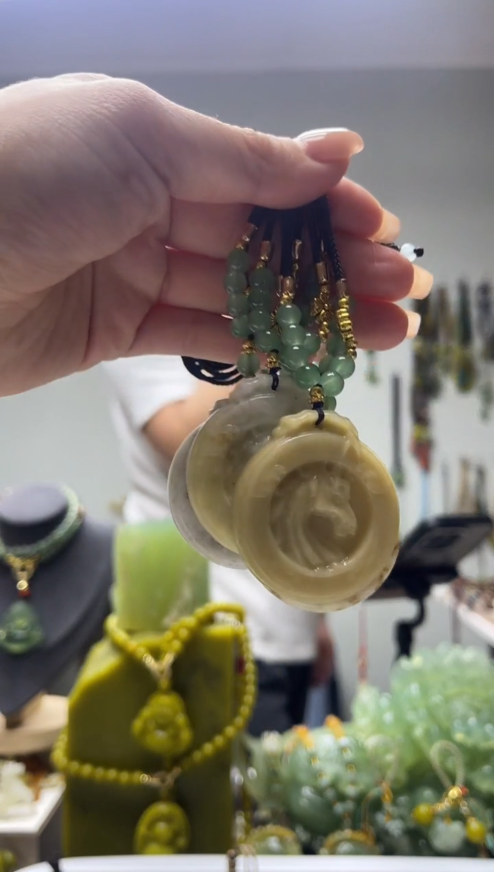 未镶嵌岫玉颈饰多样性发货 拍一发一