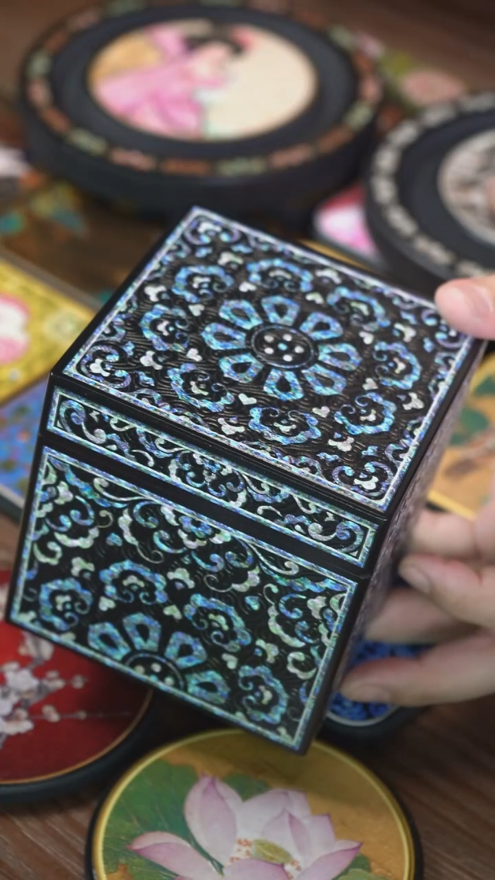 壹藏贰宝幻夜十公分盒子