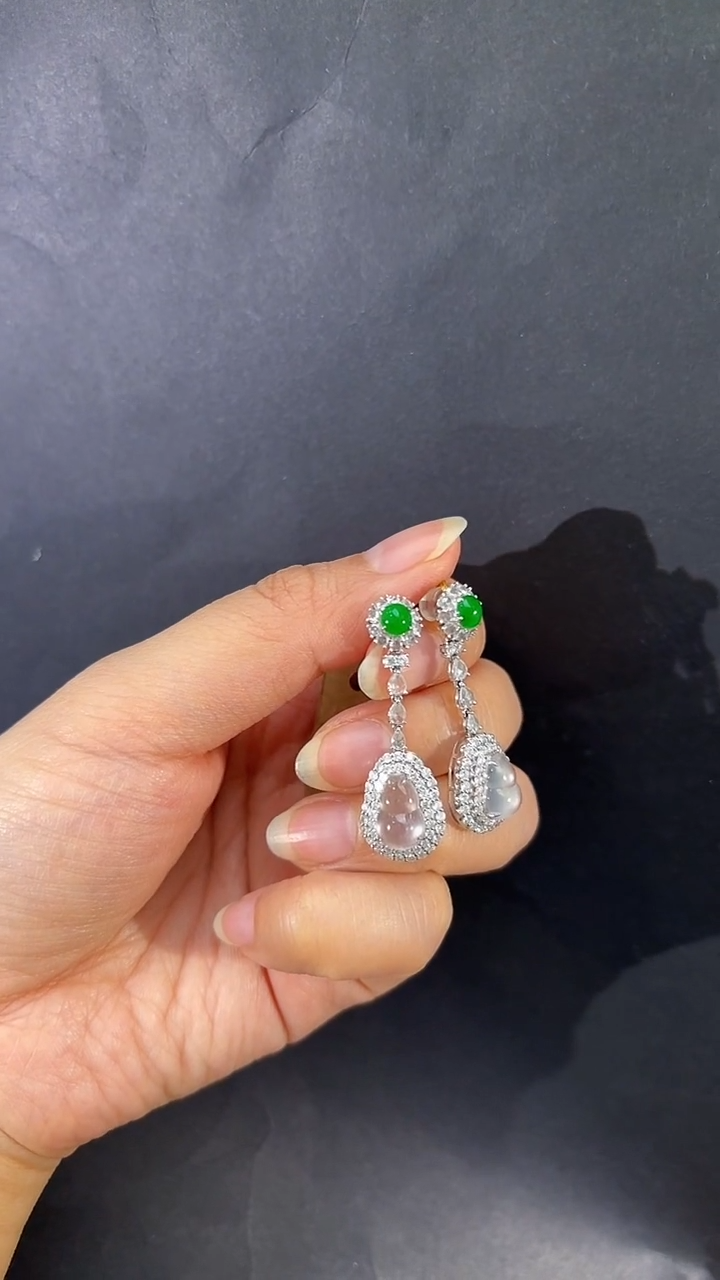 【闪购商品】翡翠耳饰18K金镶嵌翡翠葫芦耳饰多人不退不换