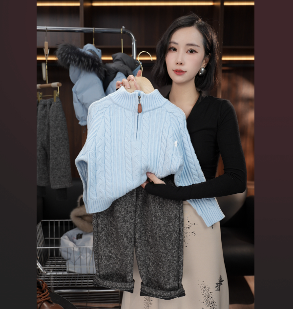 2025秋冬新款儿童女童男童蓝色立领竖条纹百搭洋气针织毛衣