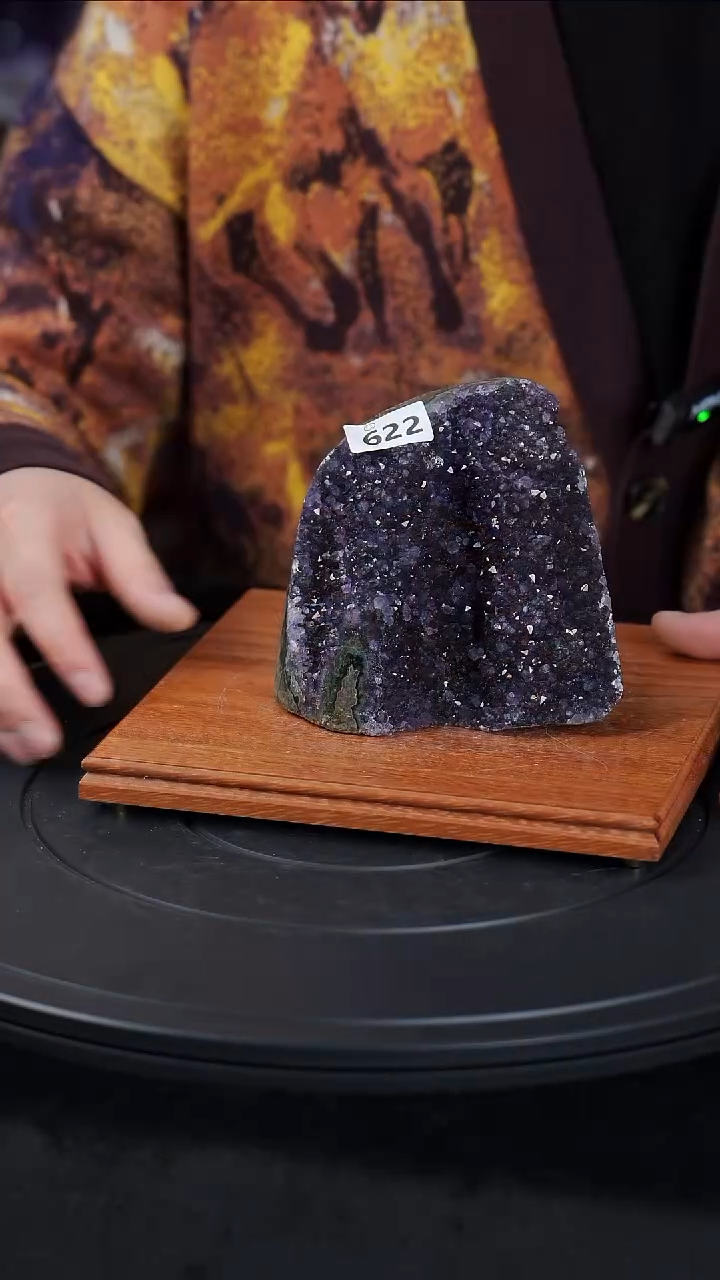 【闪购商品】紫晶大型摆件（非配饰）未镶嵌水晶